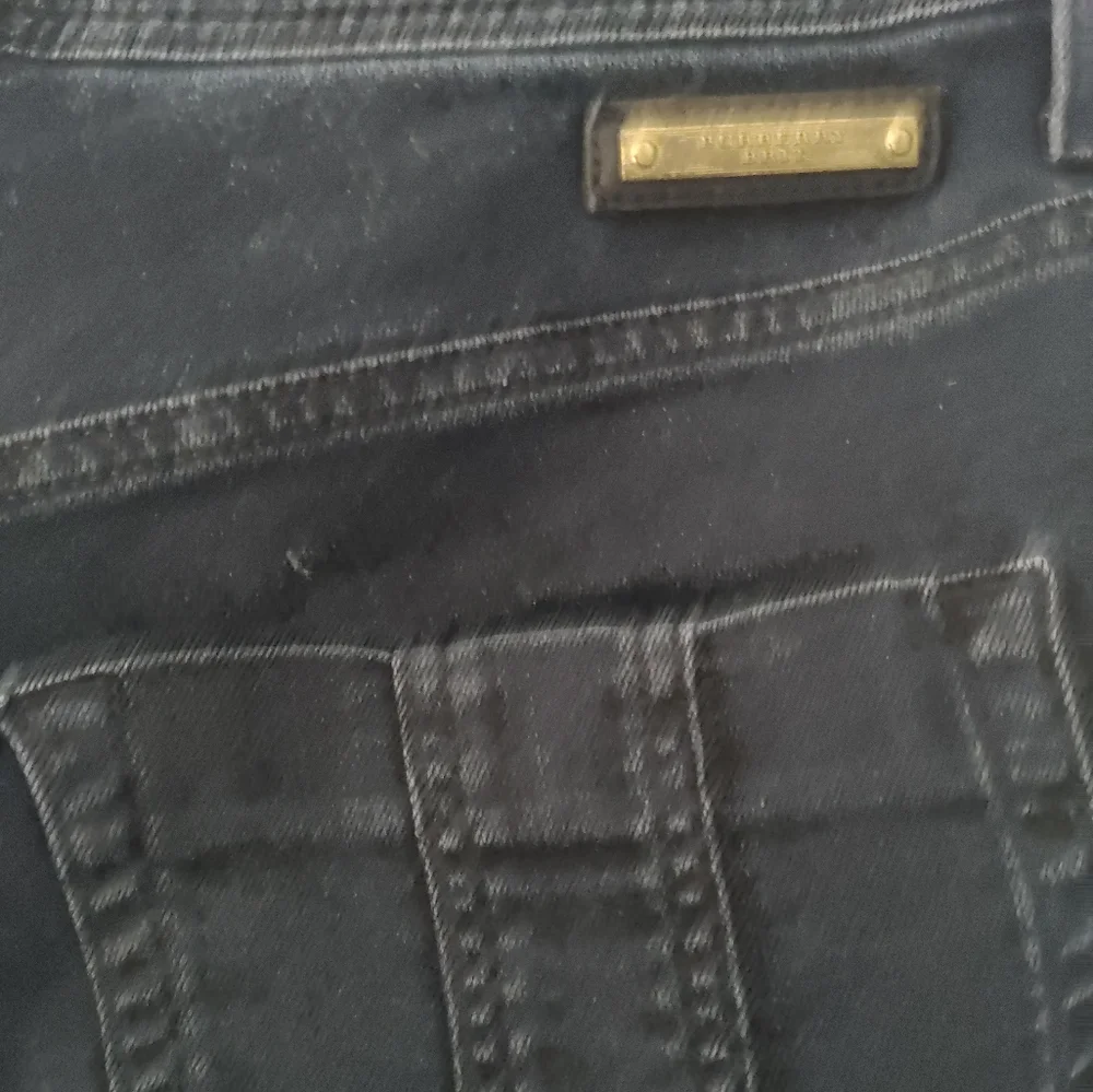 Burberry - Picture 4 of 6